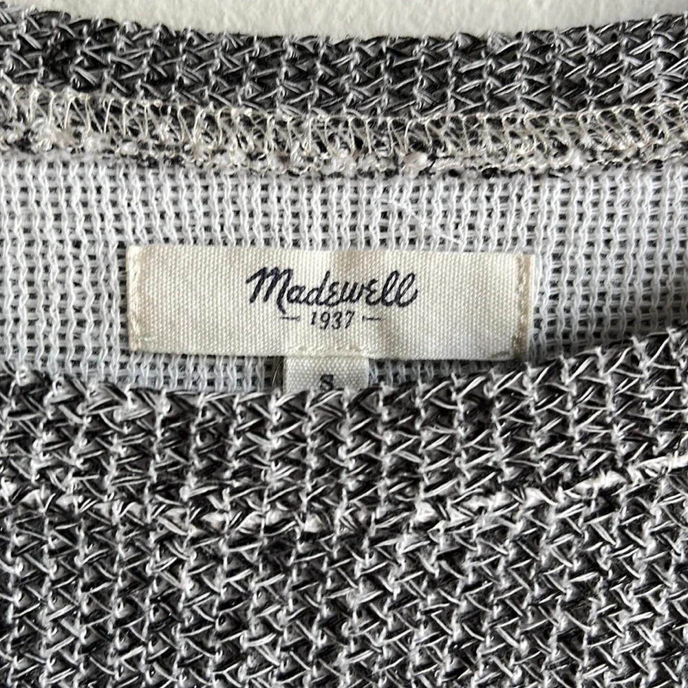 Madewell Lightweight, cotton-blend pullover sweater in B&W marled yarn. Size SM - Picture 2 of 4
